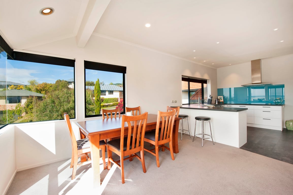 Sunny Richmond Holiday Home