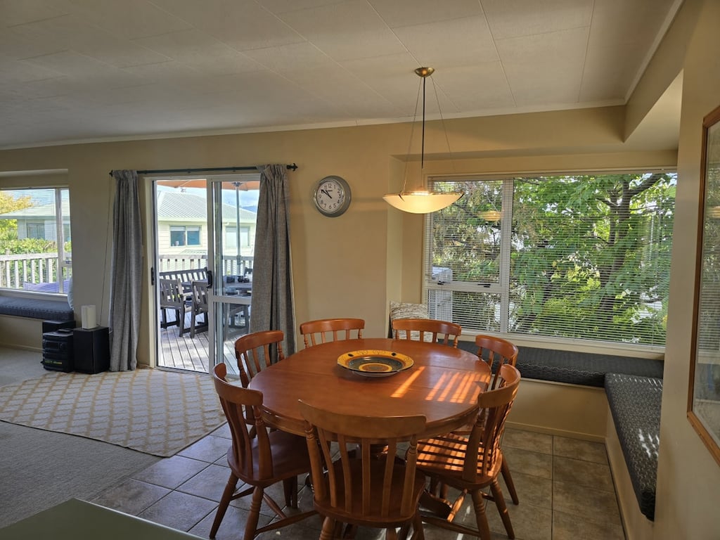 Relax@Logan - Large Family Home