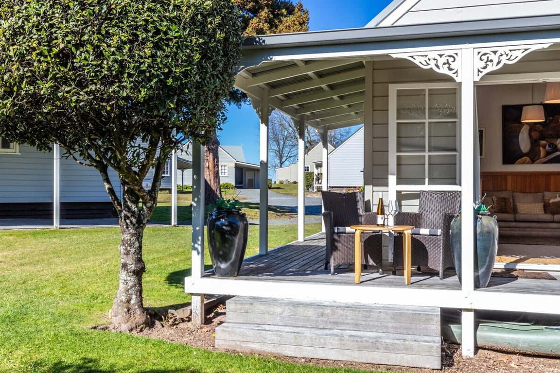 Stylish Taupo Villa Retreat