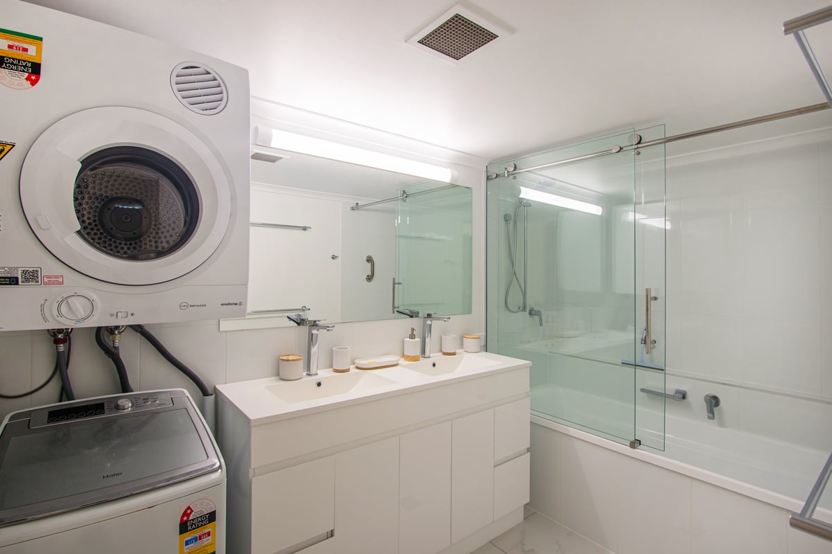 2 Bedroom Pool Park and Ocean View 16 with A/C