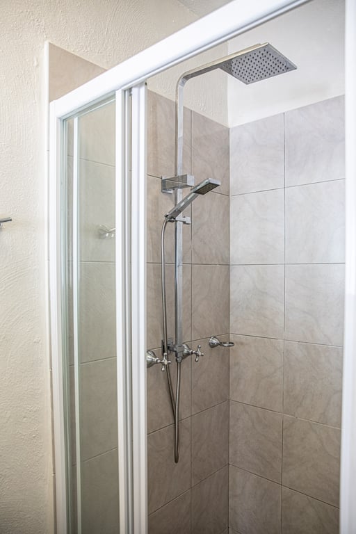 1 Bedroom Beachfront Apartment