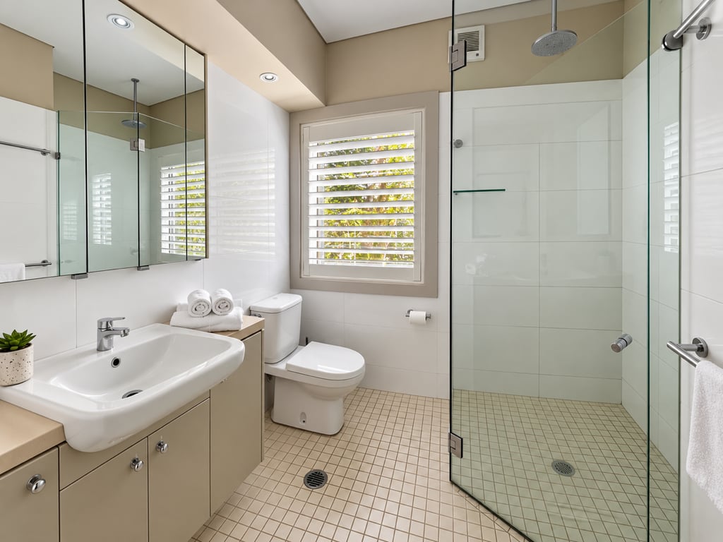 EDBAY - Edwards Beach Retreat | Steps To Balmoral
