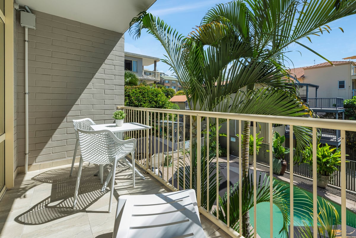 1 Bedroom Apartment with Partial Ocean View