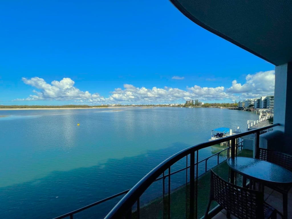 Oceanfront King Studio