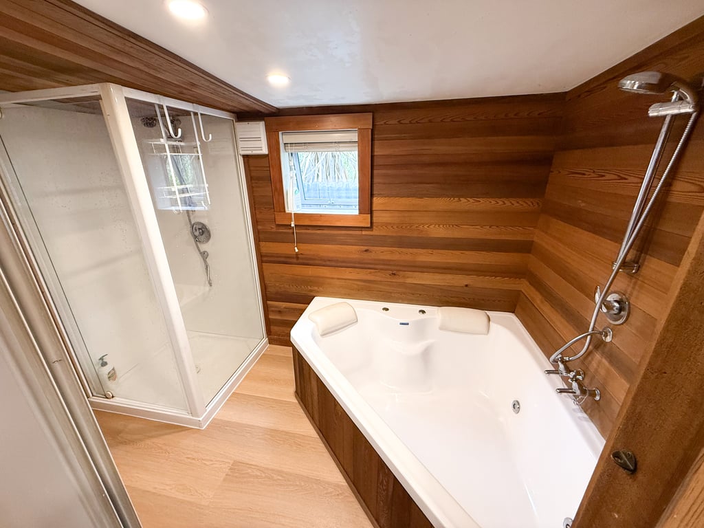 4 Devon Street (Pet Friendly) 