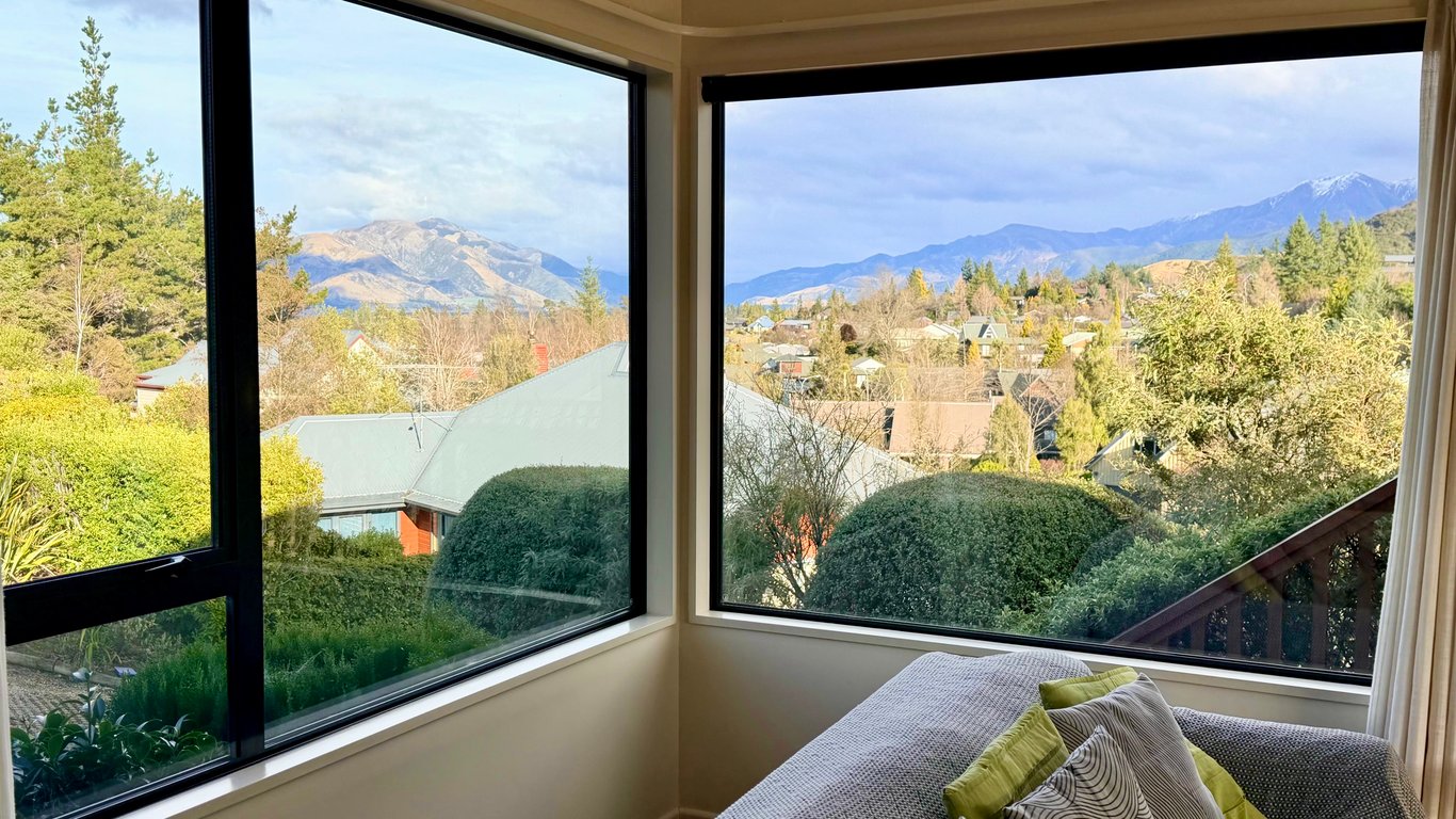 10 Forest View Close