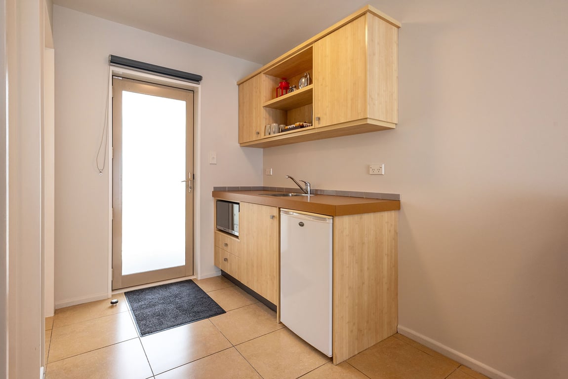 Upper Level 2 Bedroom King