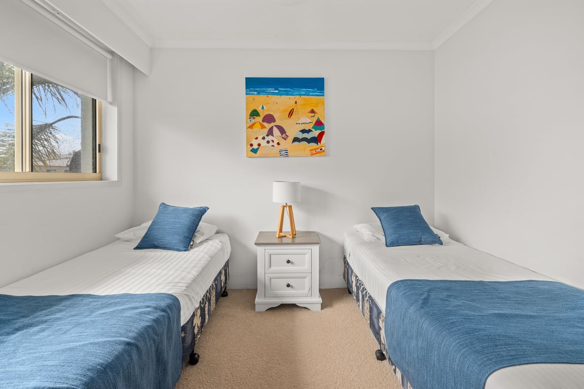 2 Bedroom Pool and Ocean Views- Unit 21 with A/C