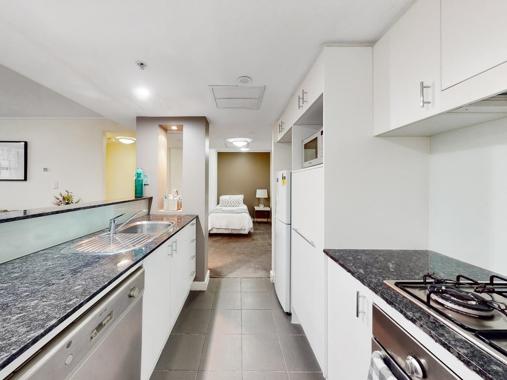 ATCH9 - St Leonards Comfort | Modern Urban Oasis