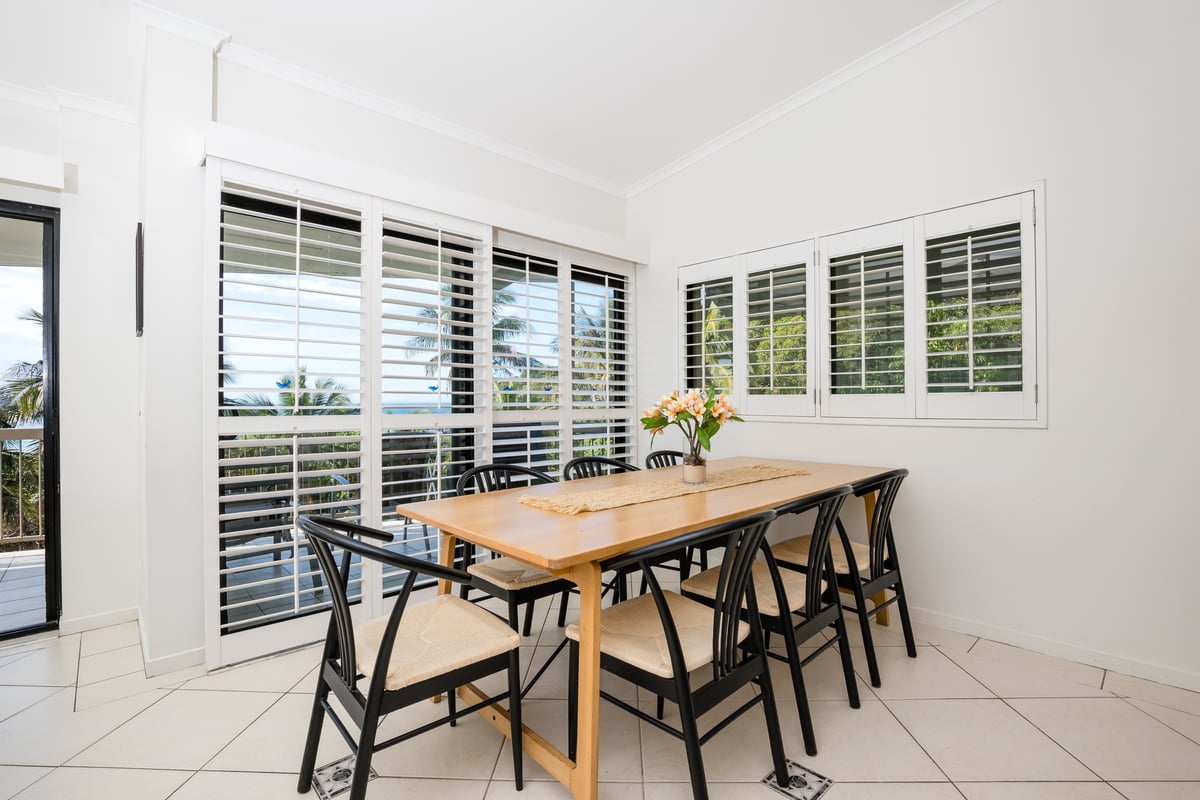 Cylinder Beach Mooloomba Unit 3 