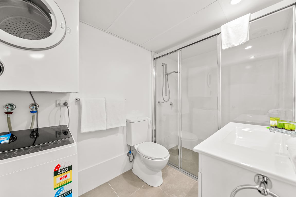 Two-Bedroom Two-Bathroom Deluxe Apartment 