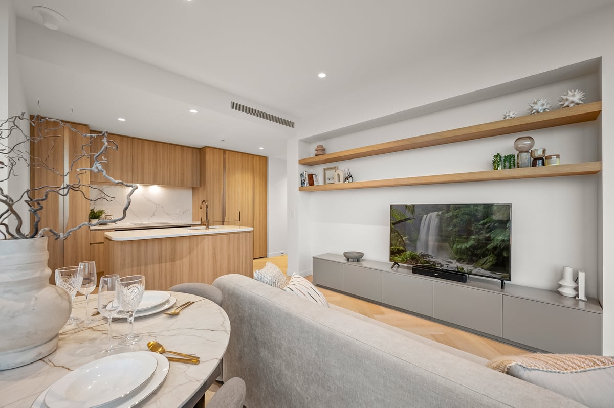 Stupendous CBD and Garden View Home! 2 Bedrooms | 2 Bathrooms | Free Parking