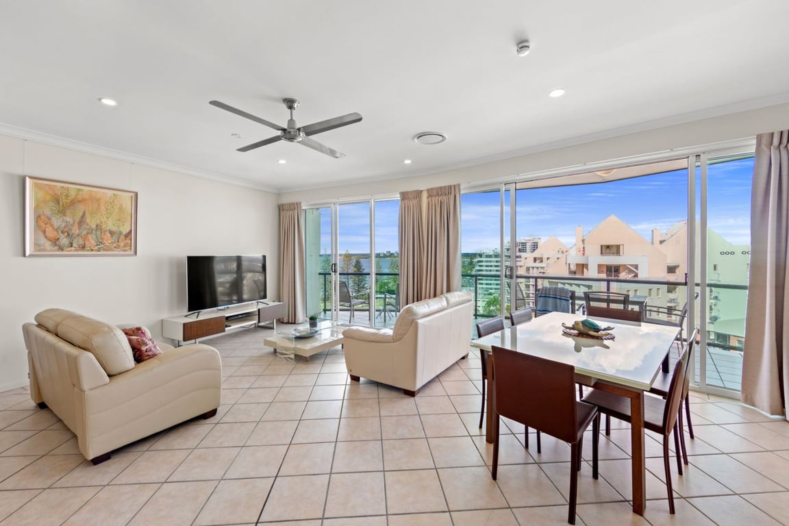 2 Bedroom Ocean View High