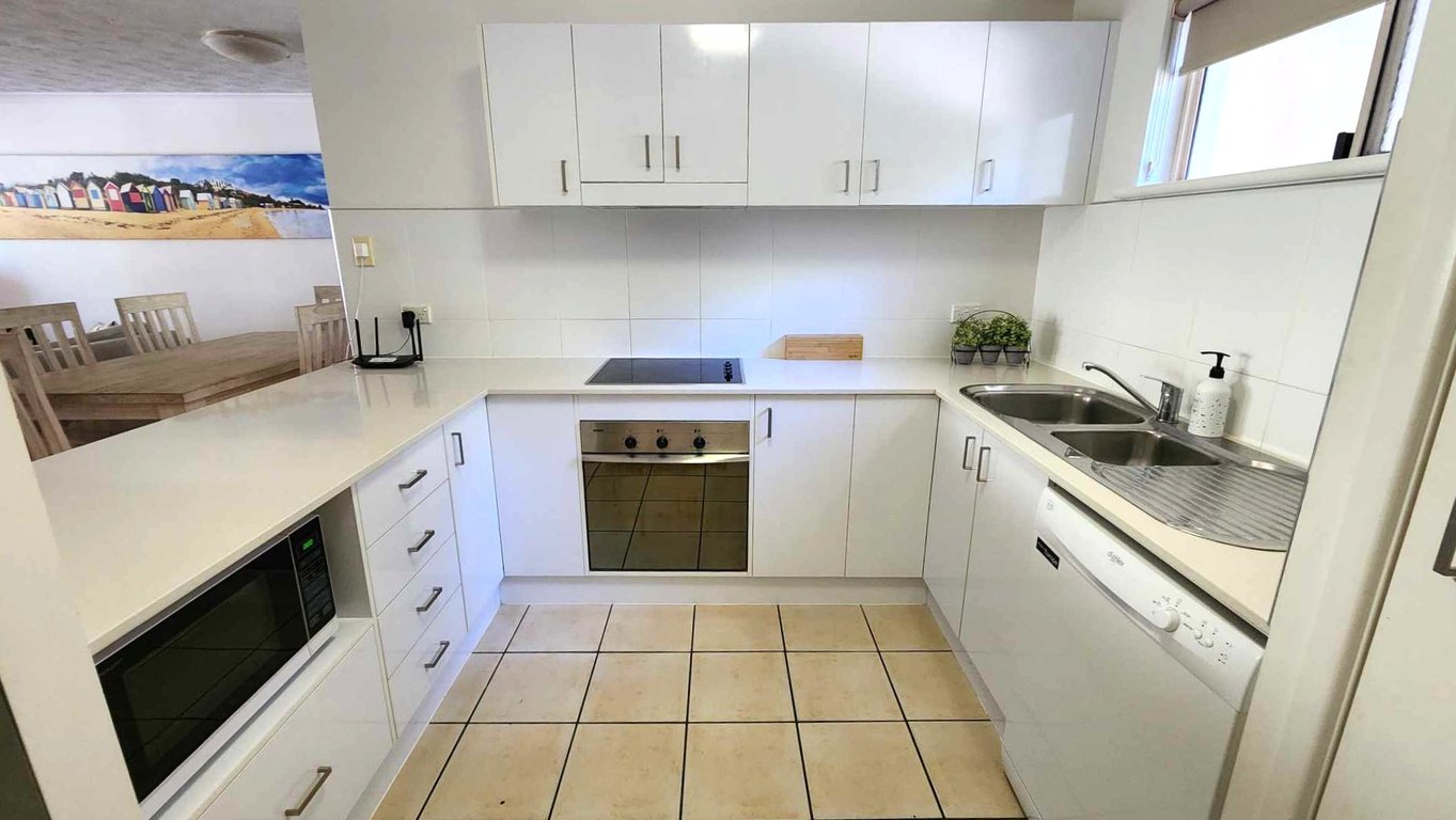 Premium Garden Ocean View Apartment