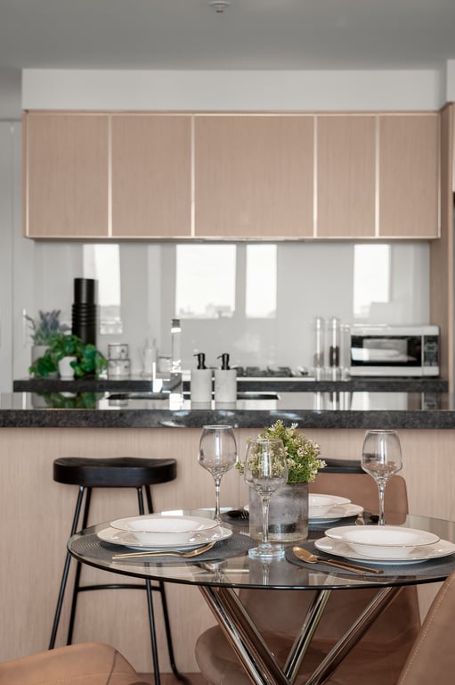 The Quiet Side of the City | 2 Bedrooms | 2 Bathrooms