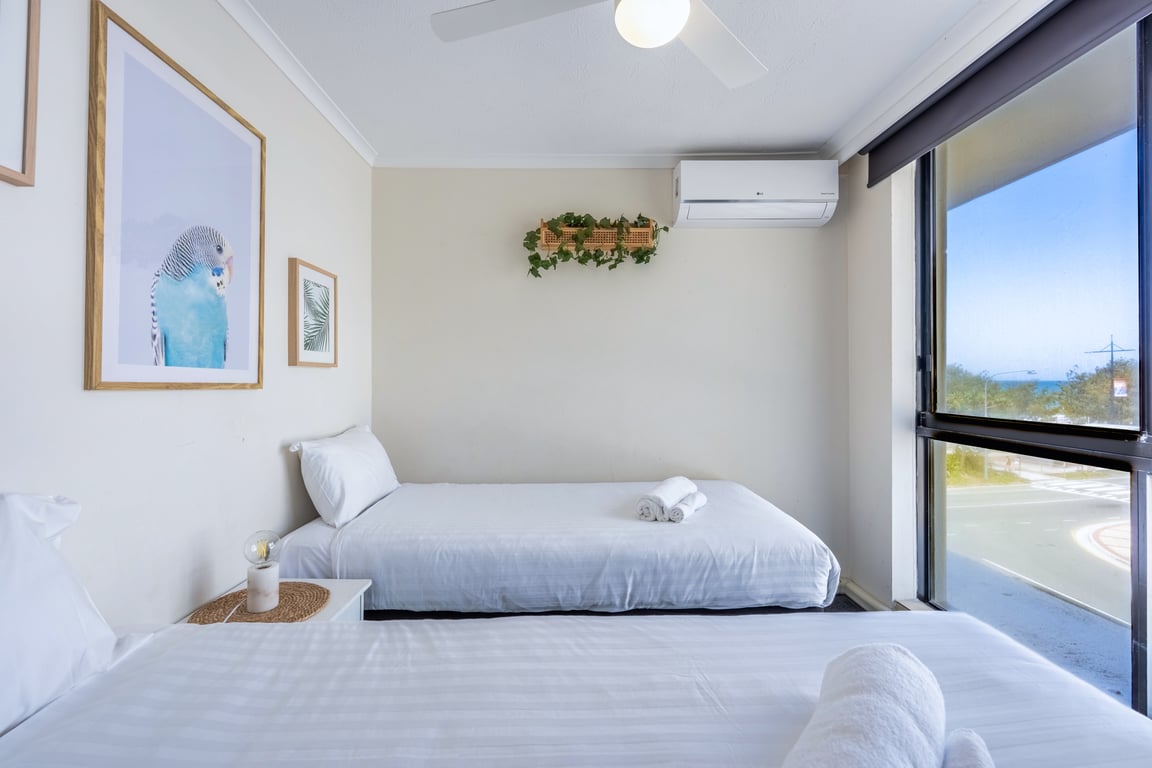 2 Bedroom Deluxe Apartment