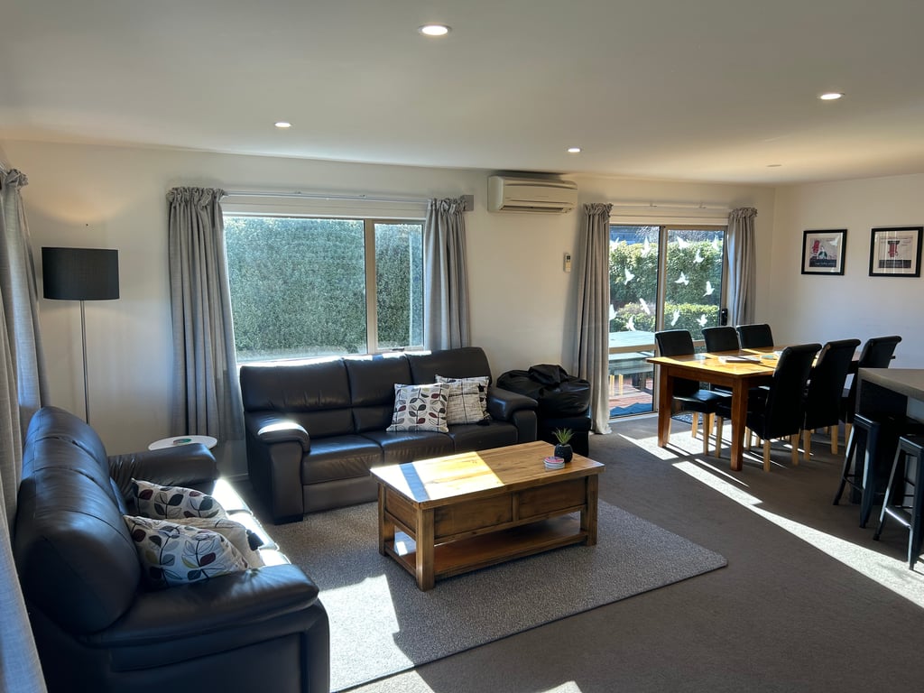 7 Hepburn Lane (Pet Friendly) 