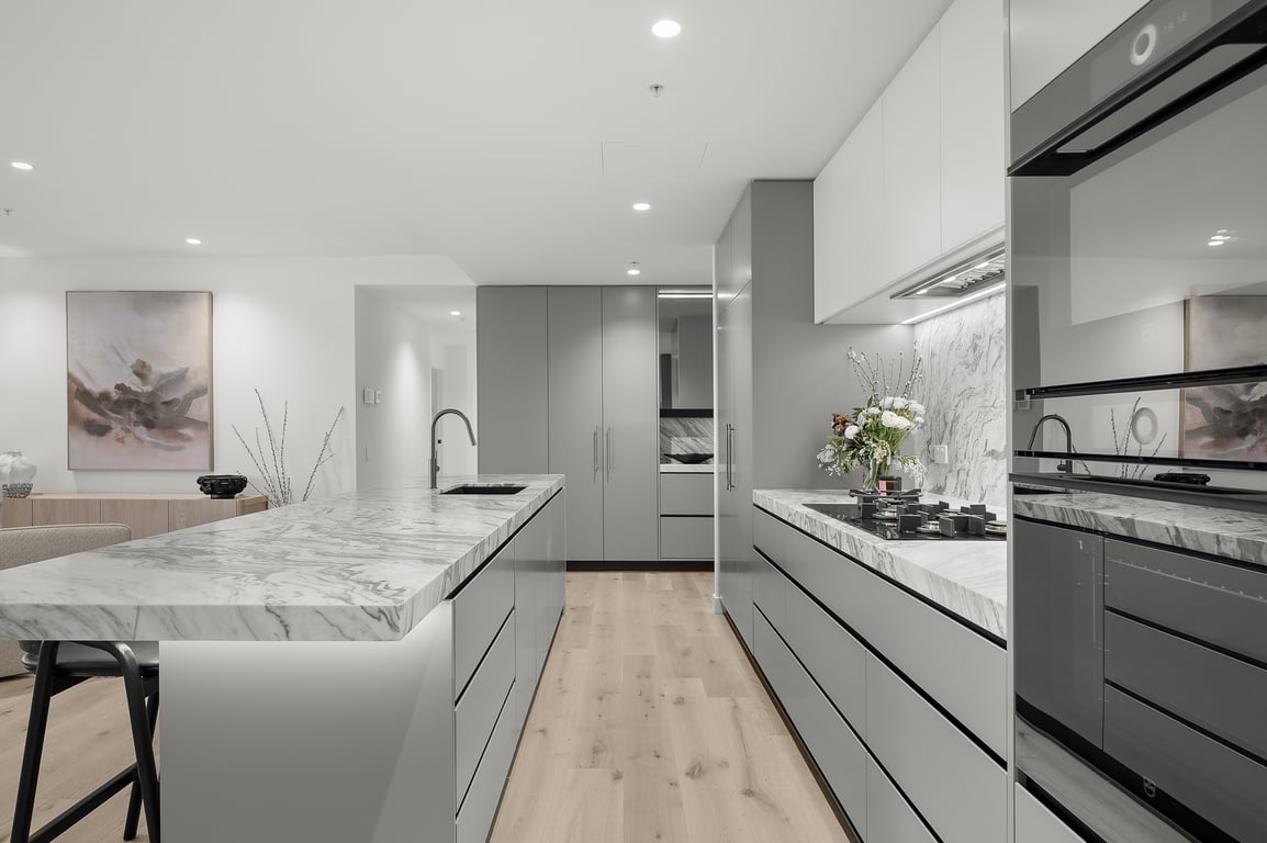 The Sky Gallery @ 333STK | Luxury Duplex Penthouse