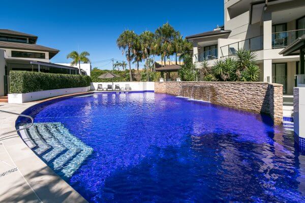 2 Bedroom Swim Up