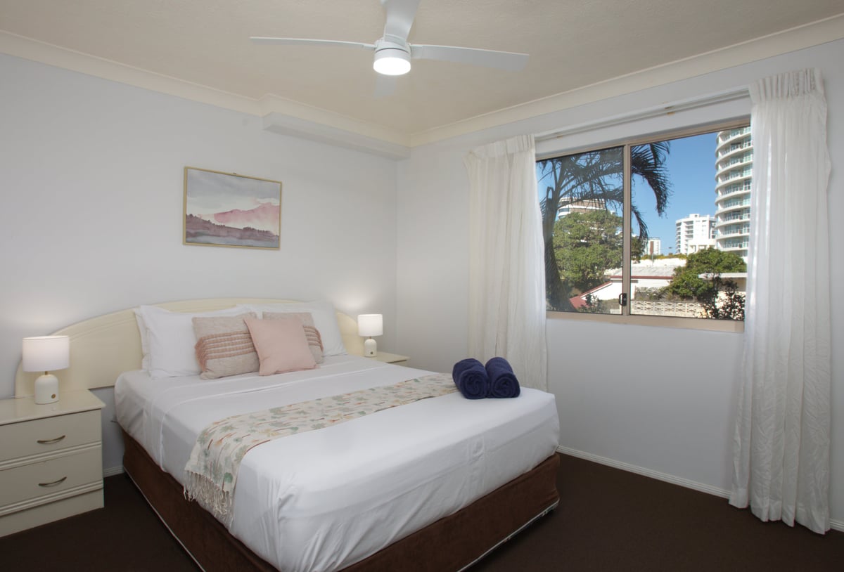 2 Bedroom