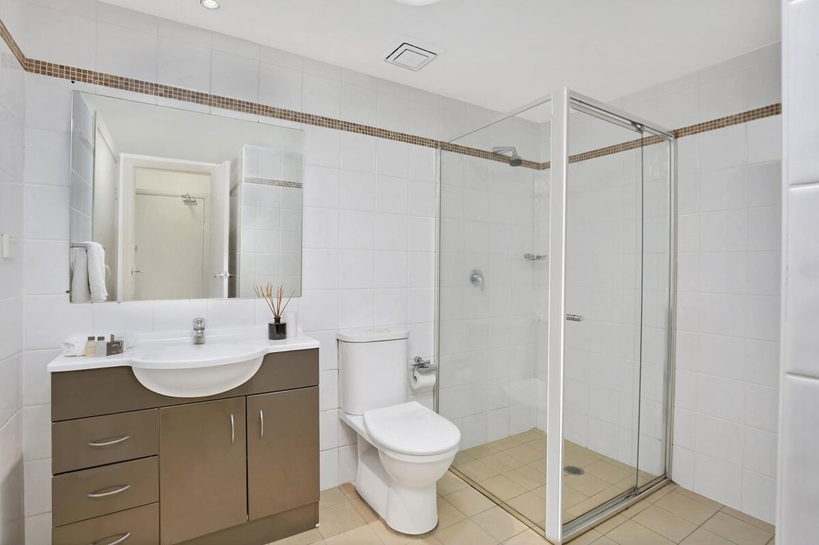 BAR09 - Cremorne Comfort | Basic Studio Near All Amenities