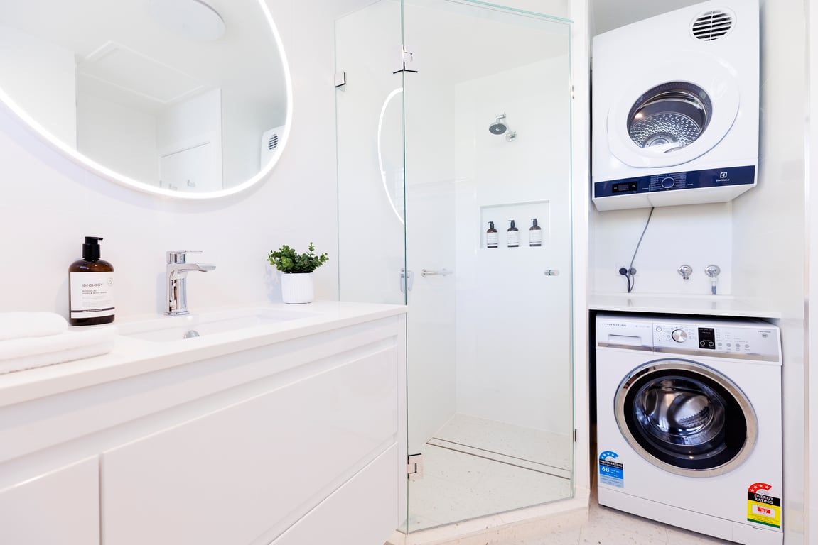 1 Bedroom Deluxe Apartment