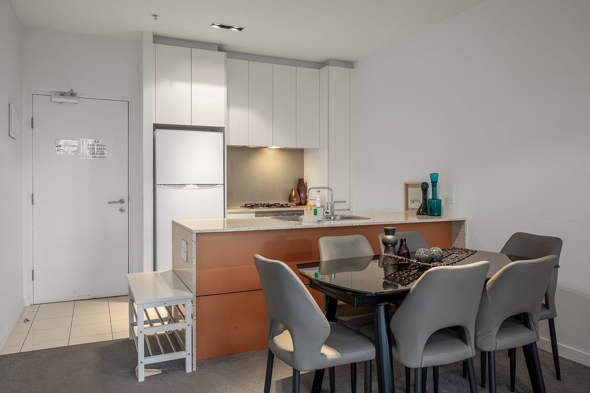 Convenient CBD Retreat in the Best Location! 2 Bedrooms | 2 Bathrooms | 2 Car Spaces