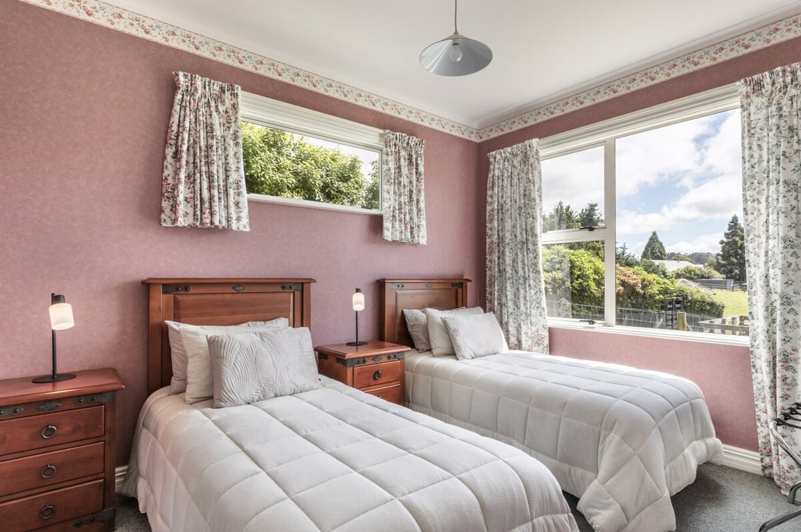 Clarks Country Cottage – A Peaceful Rural Retreat