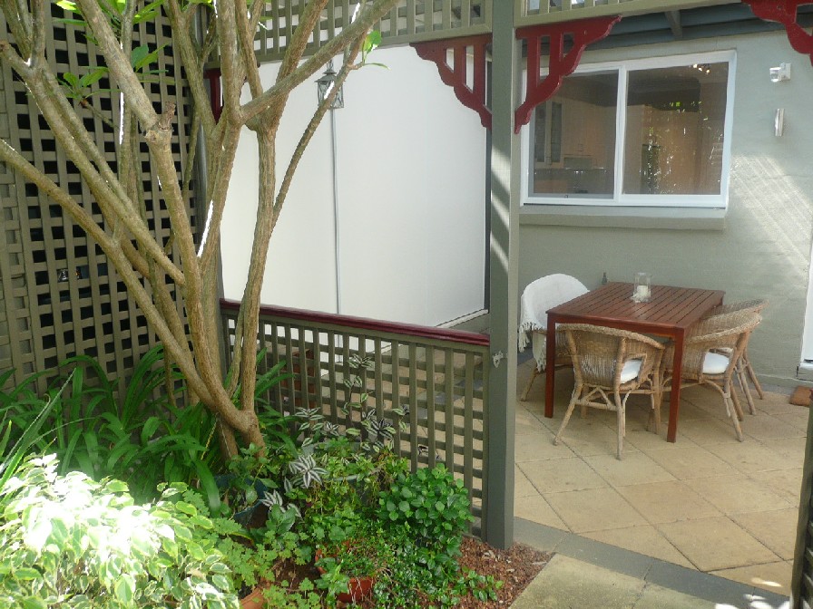JANET - Lane Cove Retreat | Relaxed Leafy Convenience