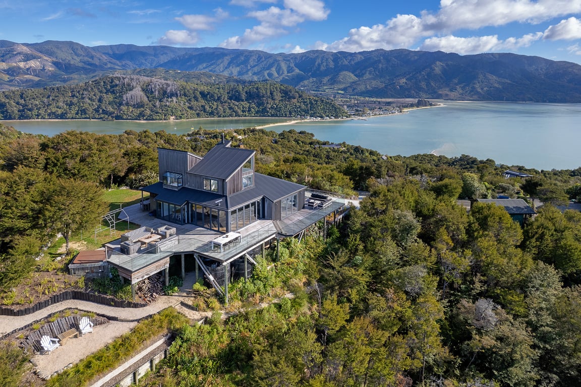 Split Apple Holiday Home