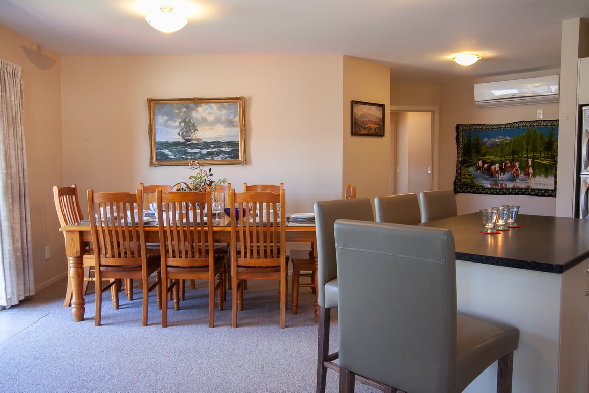 6 Mount Charon Place (Pet Friendly) 