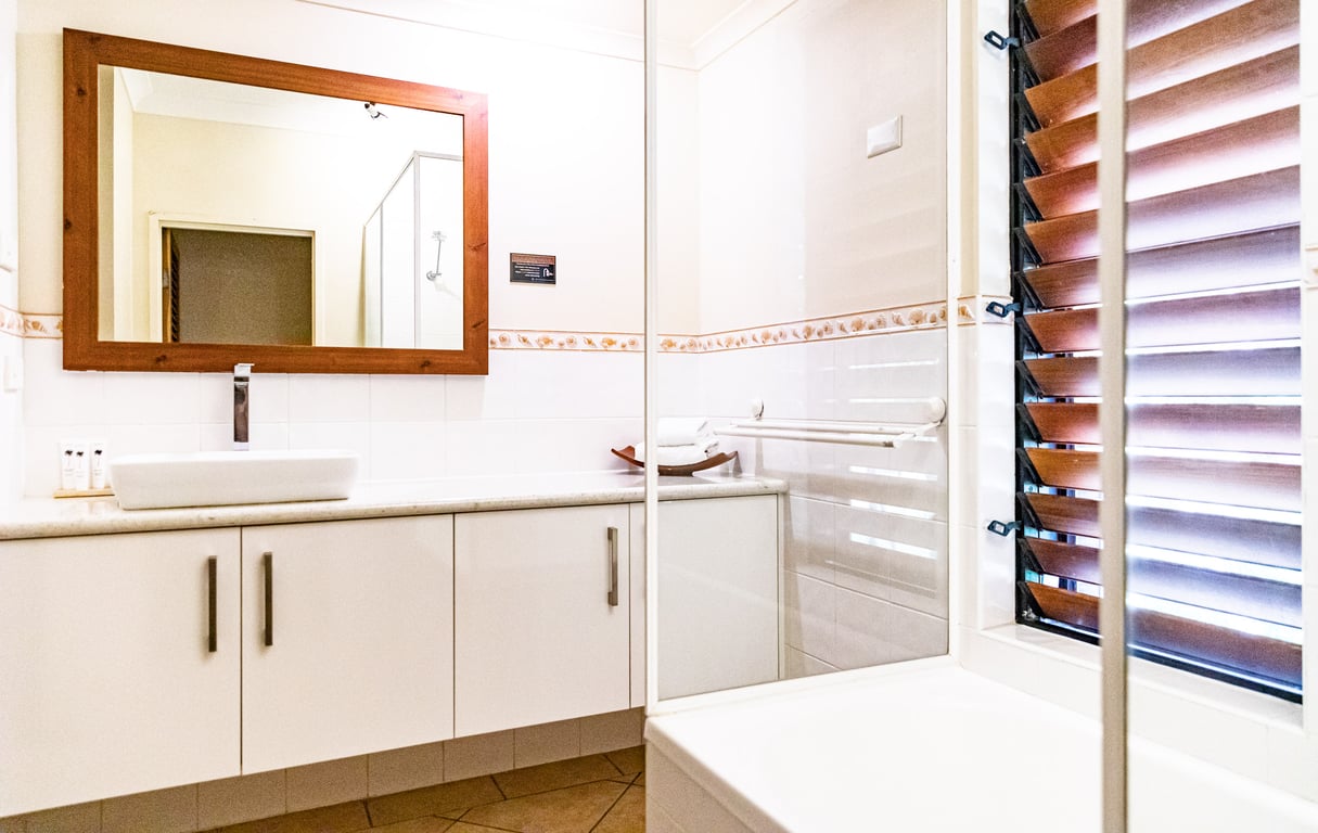 2 Bedroom Ensuite Apartment