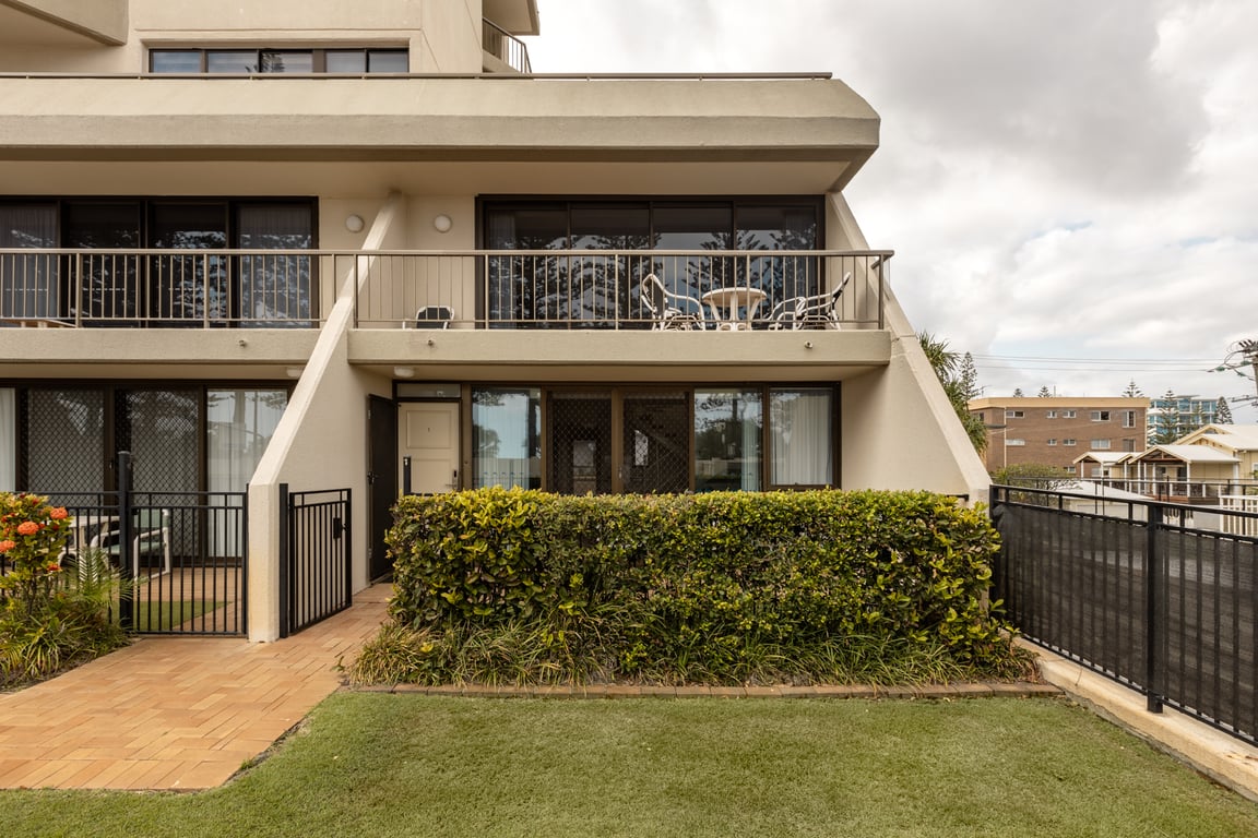 Town House 01 ground level 2 Bedroom 2 Story Townhouse Deluxe