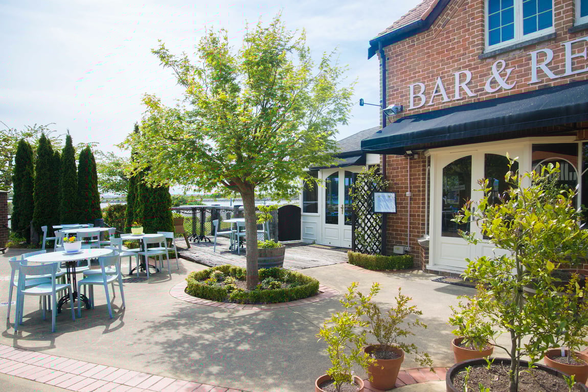 Monaco Shores Apartment