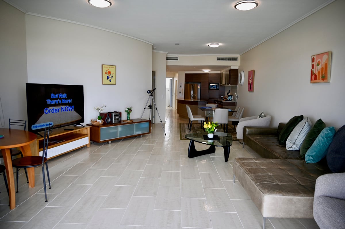 Spa & BBQ Penthouse - 3 Bedroom