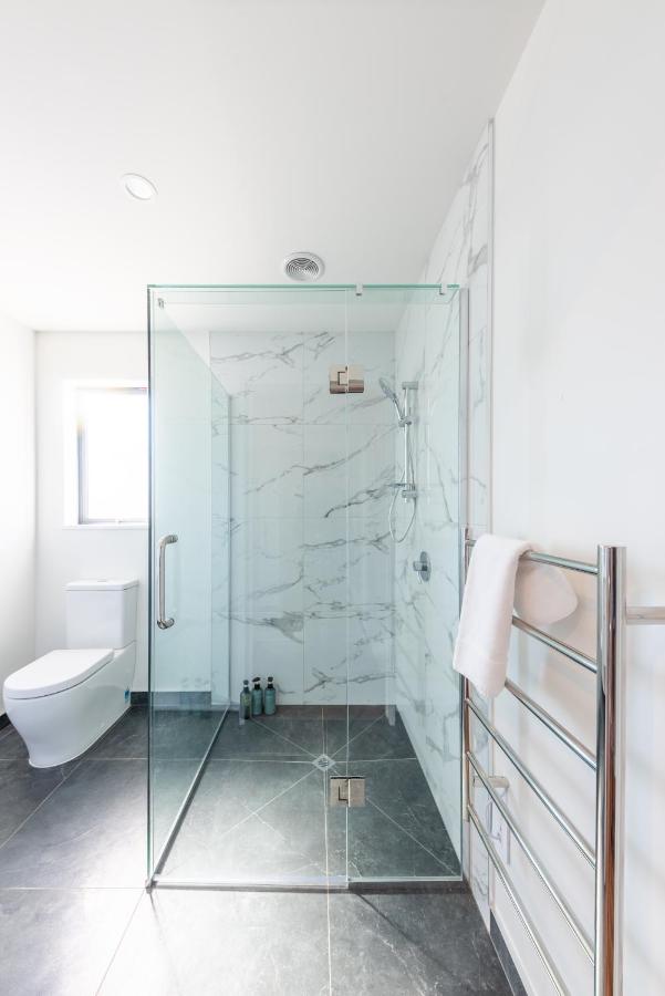 TLH 2 Bedroom Apartment