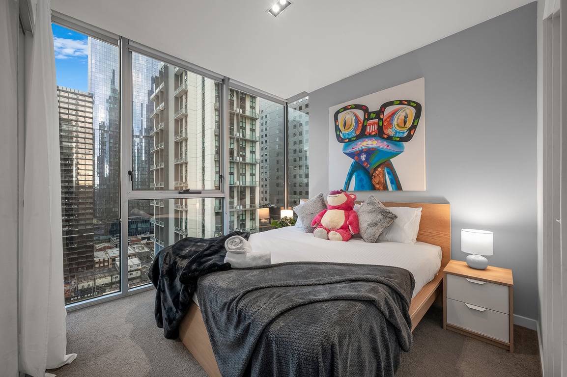 Convenient CBD Retreat in the Best Location! 2 Bedrooms | 2 Bathrooms | 2 Car Spaces