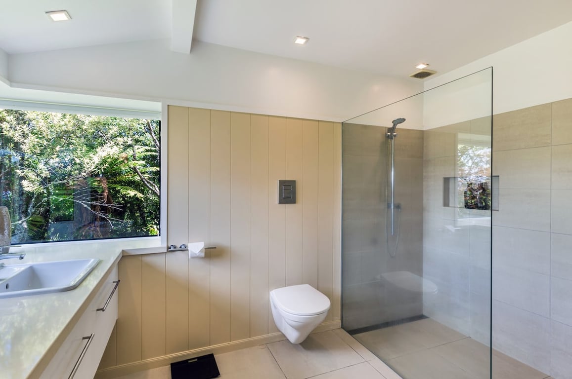 Acacia Bay Views - Serene Panoramic Views Retreat