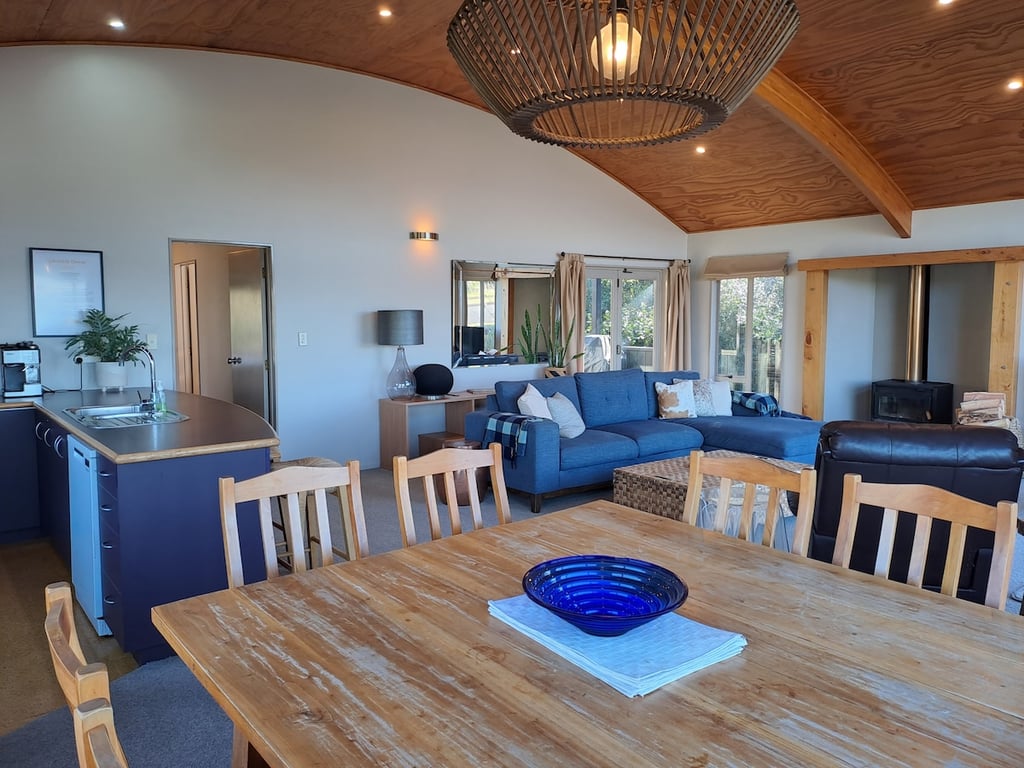Large Home In A Great Location With Stunning Views