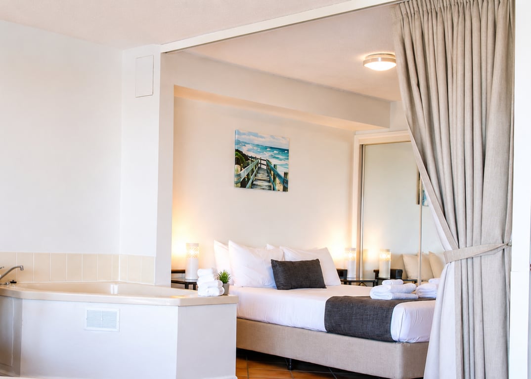Standard 1 Bedroom Waterfront