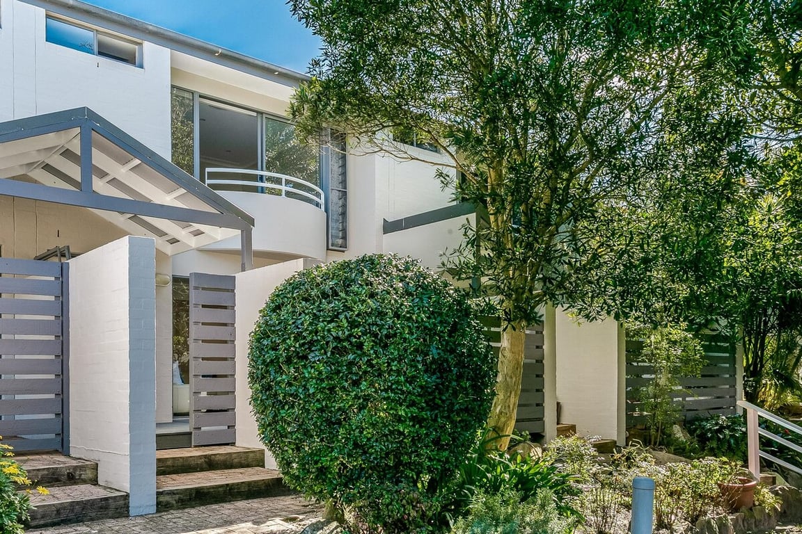 DY008 - Dee Why Comfort | Laidback Living By The Beach