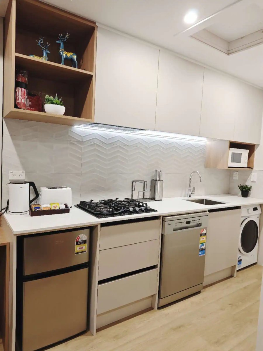 New warm 1 bedroom studio unit 3