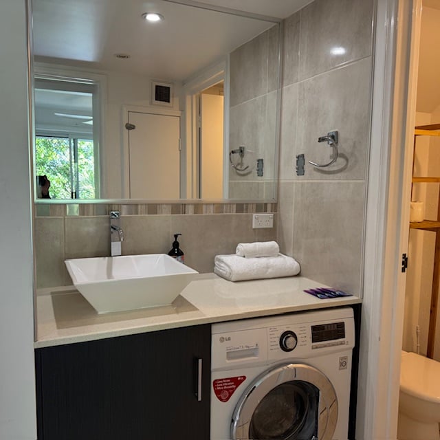 Noosa Keys Two Bedroom Apartment With Loft