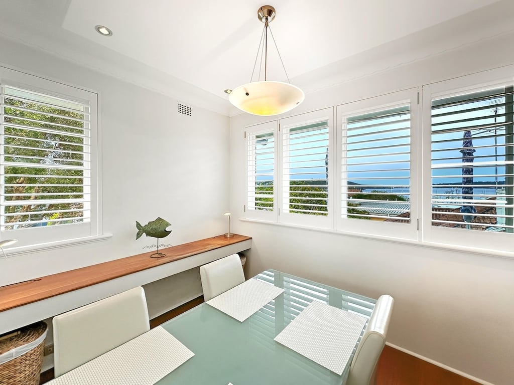 RAG25 - Balmoral Beach Lifesaver | Executive Listing