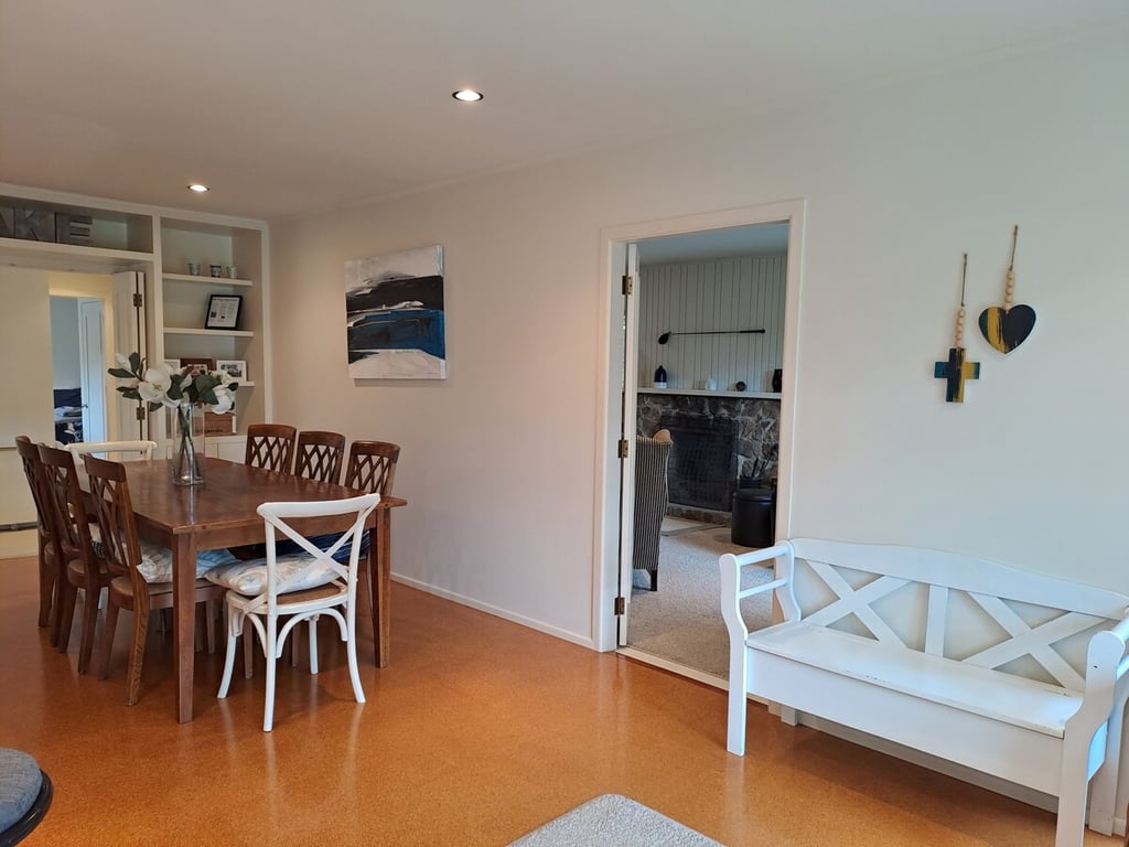 Rainbow Bach 66 - Beautiful Modern Home In Rainbow Point