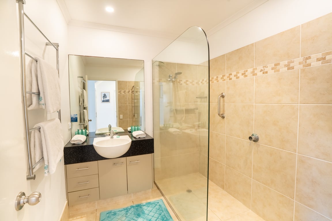 Premium Three Bedroom Headland Ocean View