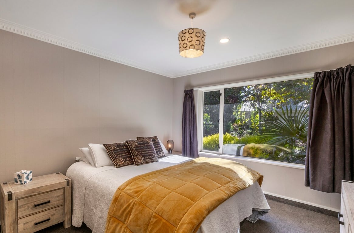 Humphrey Street Hideaway