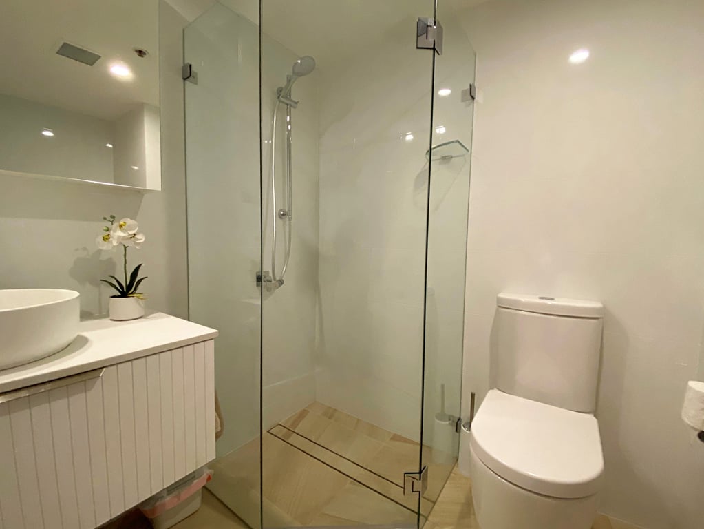 Lift Access 509 Pool View