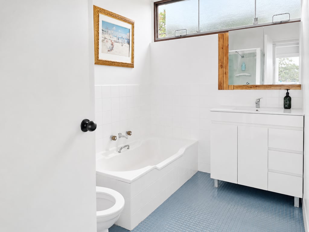 NB102 - Cremorne Comfort | Leafy 2-Bed With Harbour Glimpses