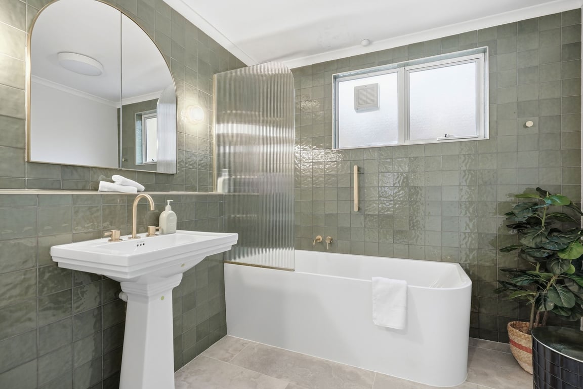 HOBART 2 BEDROOM